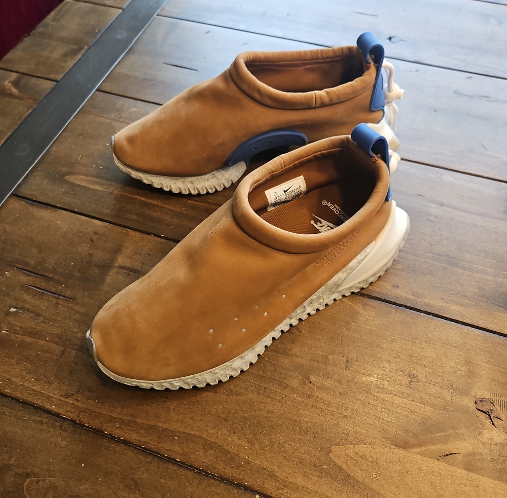 Nike X UNDERCOVER Moc Flow